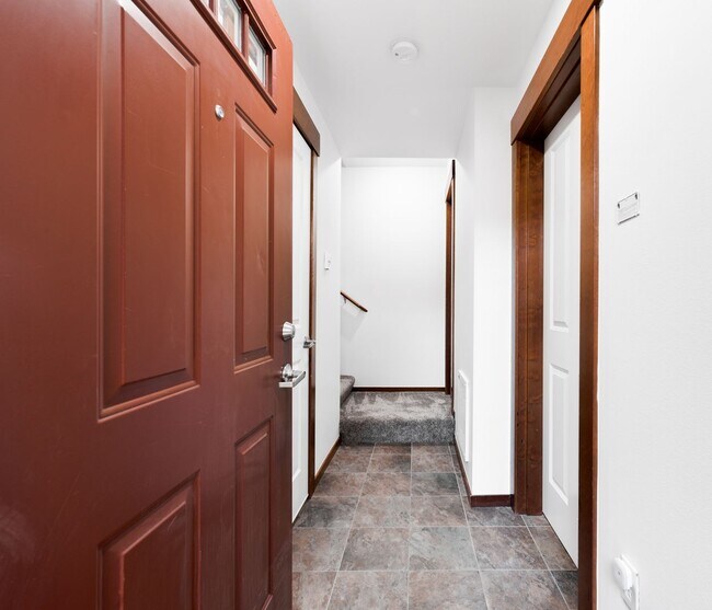 Foto del edificio - Nice 3 beds / 3.5 baths Townhouse in Green...