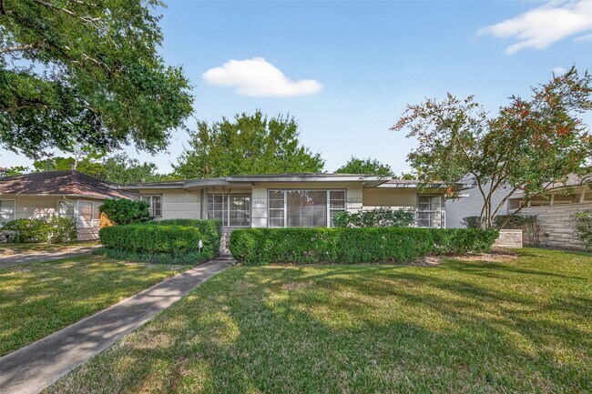 Foto del edificio - 3314 Westridge St