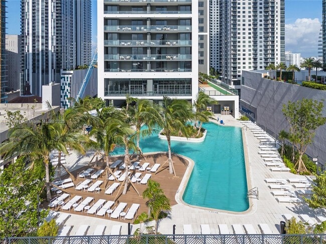 Foto del edificio - 159 NE 6th St