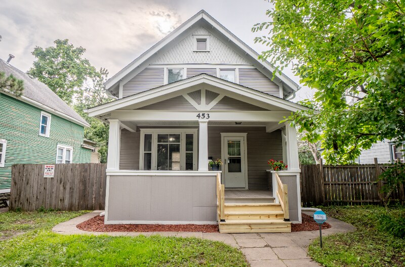 Foto principal - 453 Fry St
