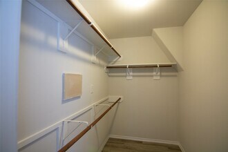 Building Photo - 18558 Rock Flats Ravine Dr