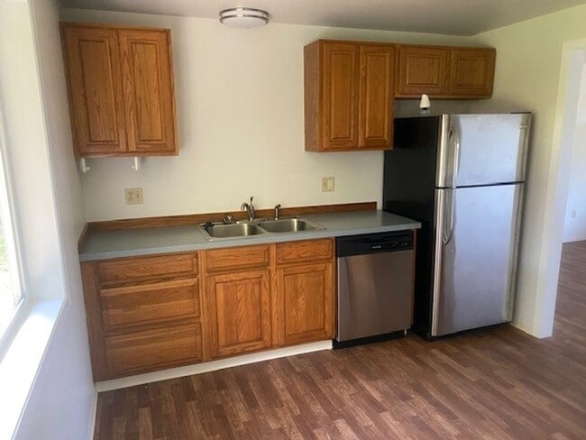 Building Photo - 931/933 Fenwick St