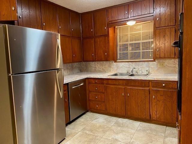 Foto del edificio - 2240 Shady Meadow Dr