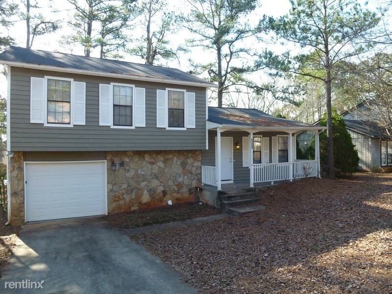 3893 Wood Path Ln, Stone Mountain, GA 30083 House Rental in Stone