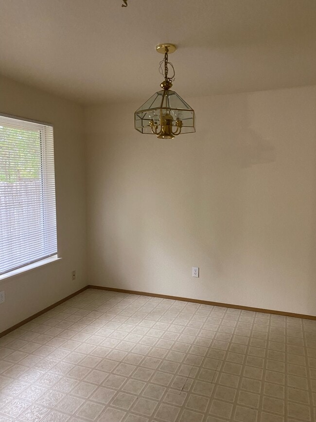 Building Photo - 73 E Pine Park Ln