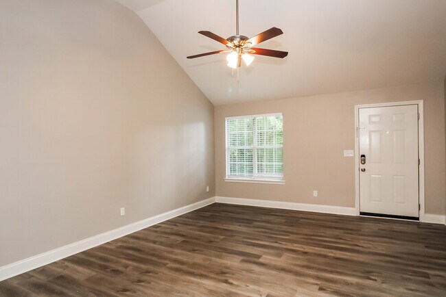 Foto del edificio - 2538 Rock Creek Ct