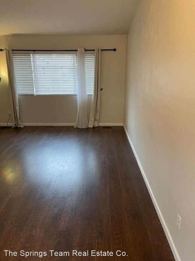 Foto del edificio - 3 br, 3 bath House - 2711 Nogal Court