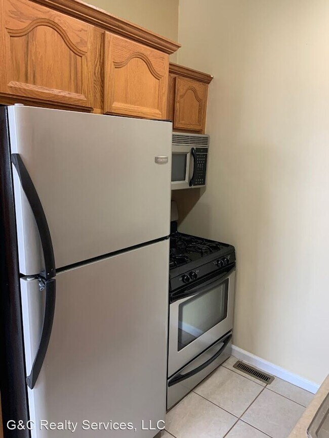 Foto del edificio - 3 br, 1.5 bath House - 659 6th St