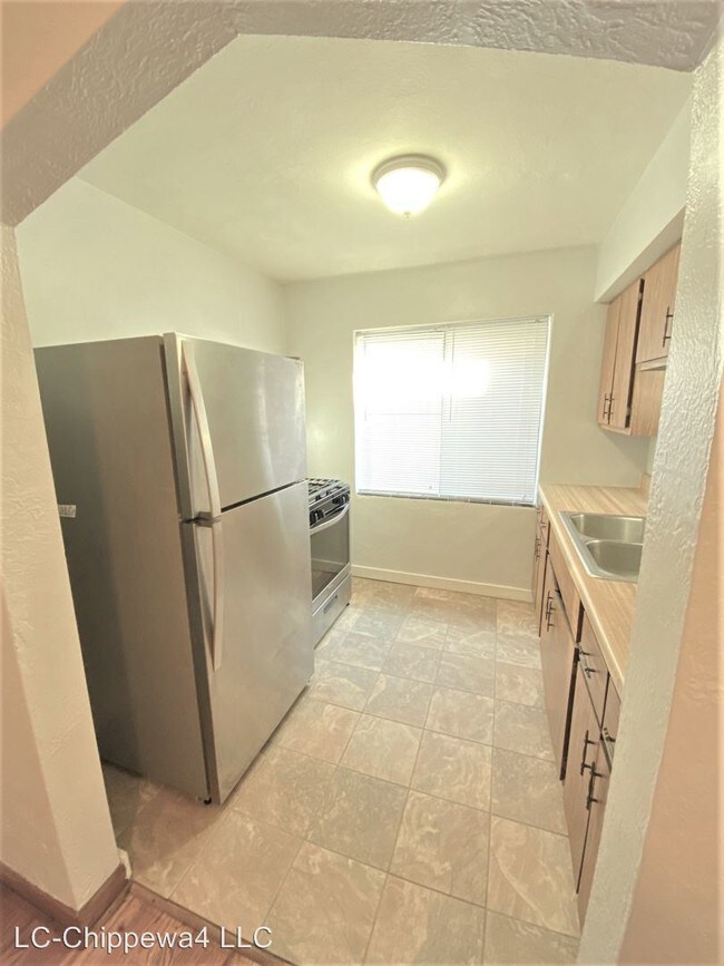 Foto del edificio - 5504 Chippewa St