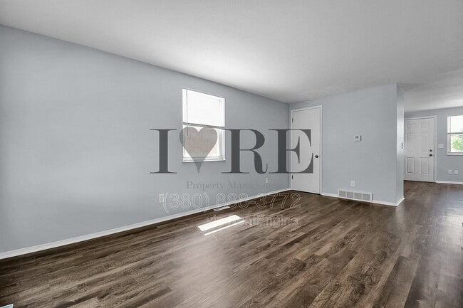 Building Photo - 1303 Barnett Rd