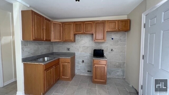 GUT RENOVATED 1 BEDROOM EAST 40 STREET/ P... - GUT RENOVATED 1 BEDROOM  EAST 40 STREET/ P...
