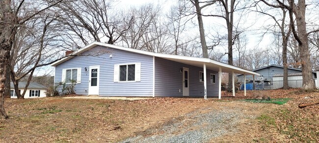 Foto del edificio - 2 Atlas Ct