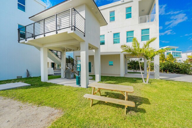 Foto del edificio - 99 Seaside Ave