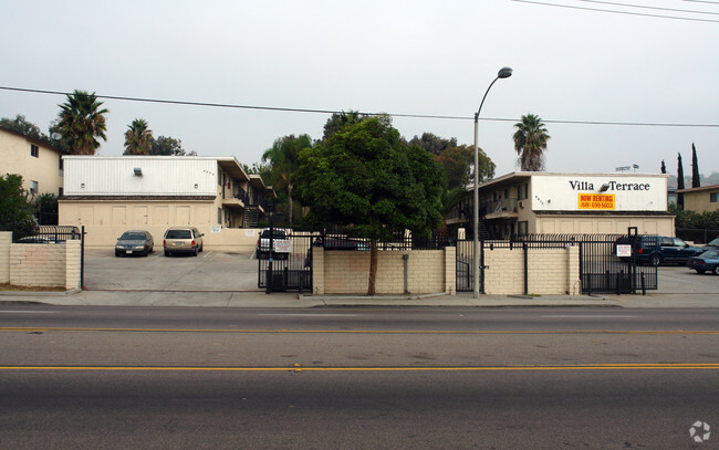 Building Photo - Villa Terrace