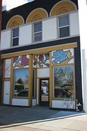 front of building - 246 S Broadway