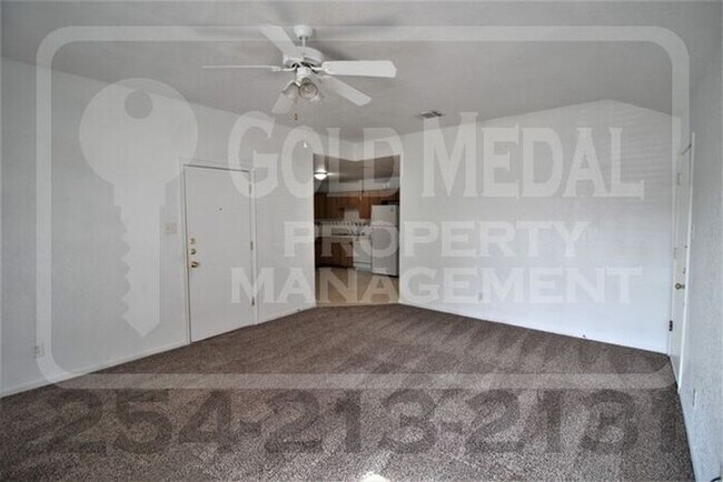 Foto del edificio - 1710 Aztec Trce