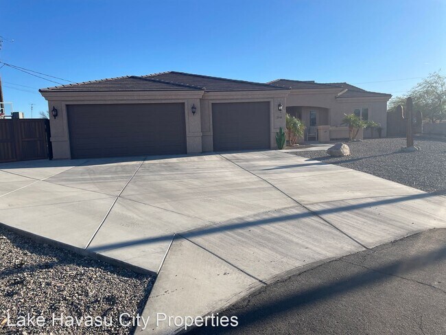 Foto del edificio - 3 br, 2 bath House - 2946 Bonita Ln.