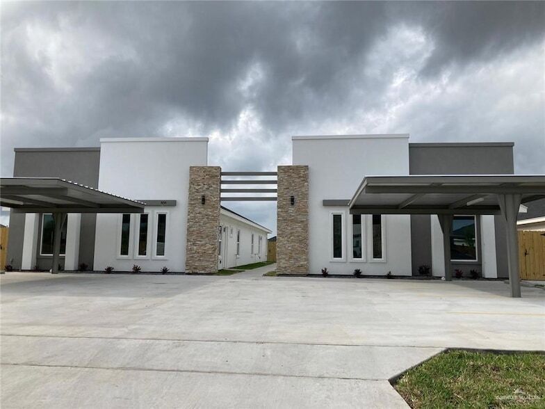 Foto principal - 1418 S Iris St