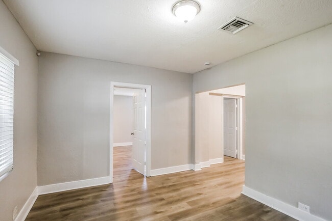 Foto del edificio - 16461 NW 19th Ave