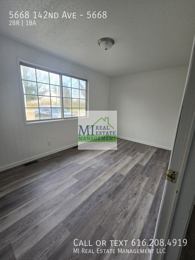 Foto del edificio - 5668 142nd Ave