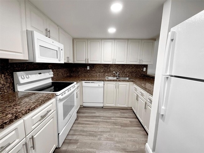 Photo - 17350 NW 68th Ave Apartment