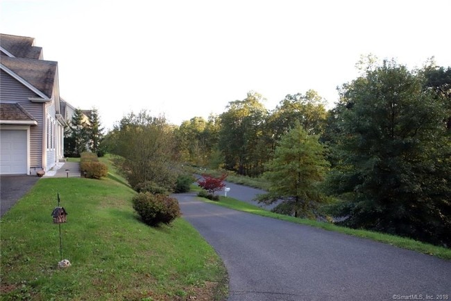 Building Photo - 9 Nature Ln