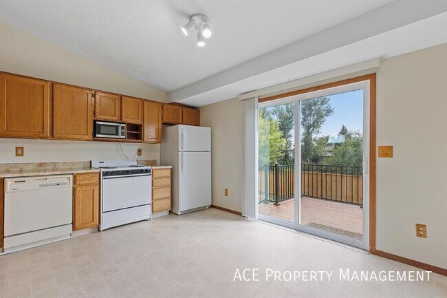 Foto del edificio - 3171 Obrien St