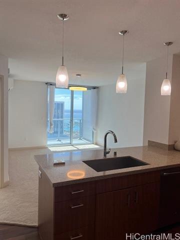 Foto del edificio - 555 South St