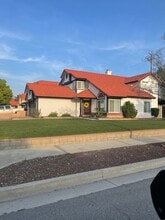 Building Photo - 1006 Stickney Cir