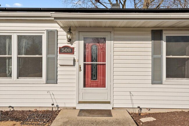 Foto del edificio - 508 Kenyon Ave