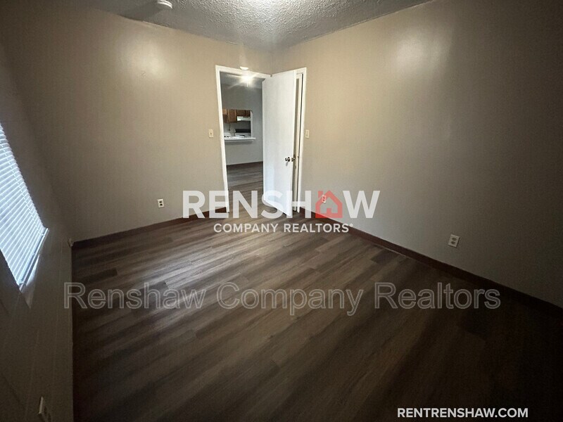 Foto principal - 118 Rosewood Cir