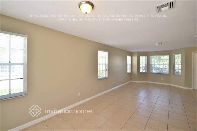 Building Photo - 2515 Glendale Dr