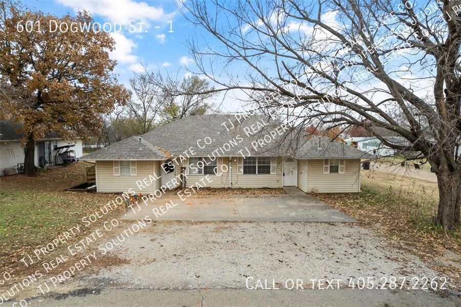 Primary Photo - Remodeled two bedroom duplex