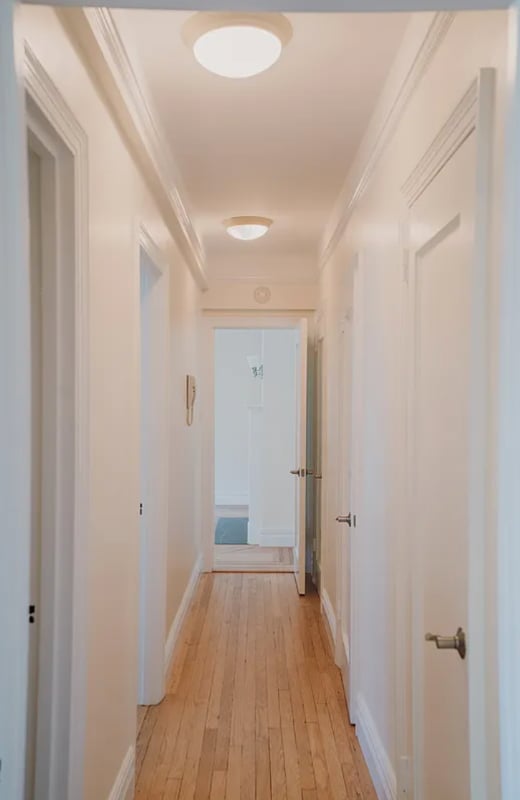 Building Photo - 210 E 68th St