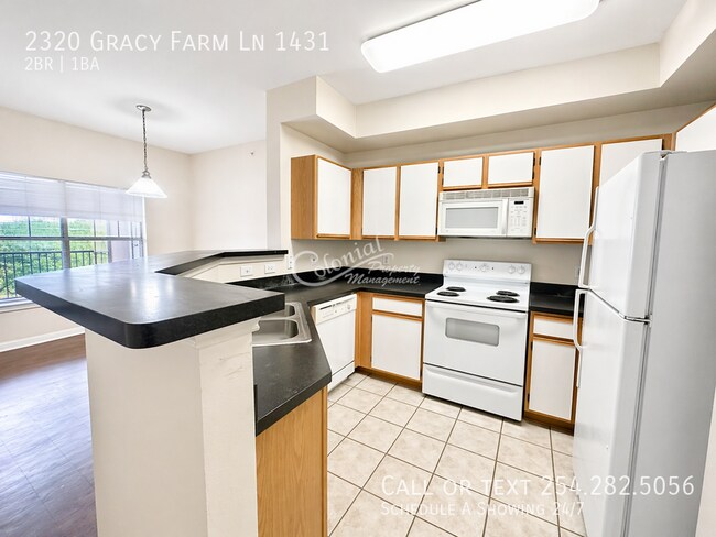Building Photo - 2320 Gracy Farms Ln