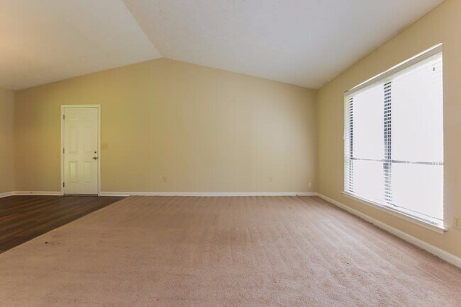 Building Photo - 2783 Shetland Ln NW