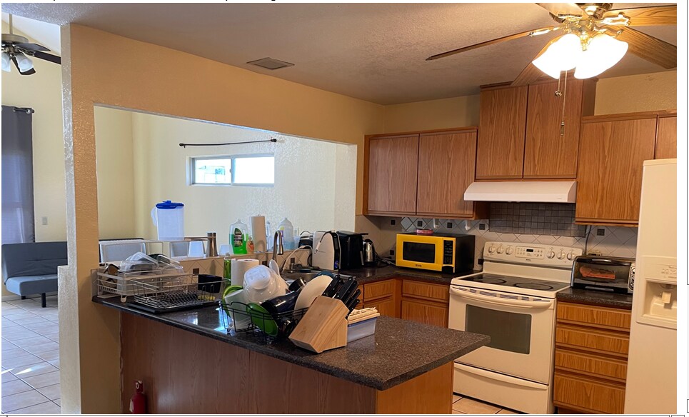 Primary Photo - 11341 Trebol St