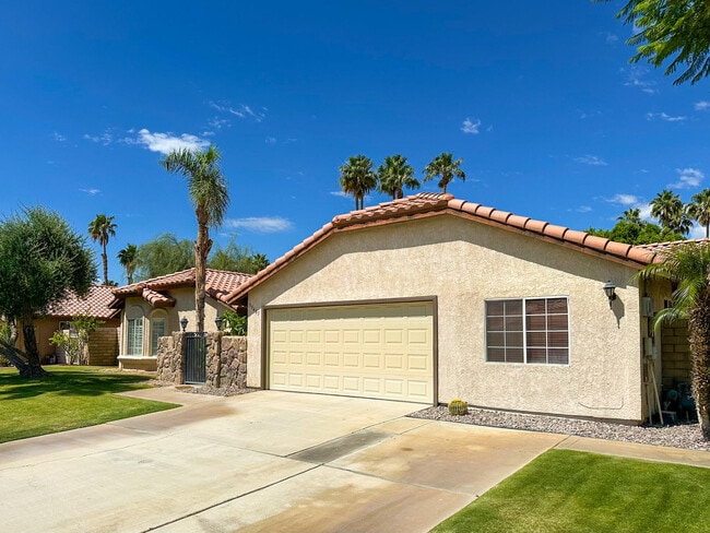 Foto del edificio - 39485 Regency Way