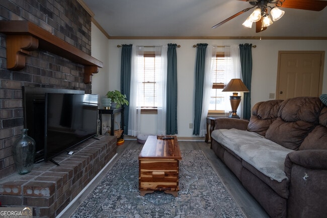 Building Photo - 100 VFW Dr