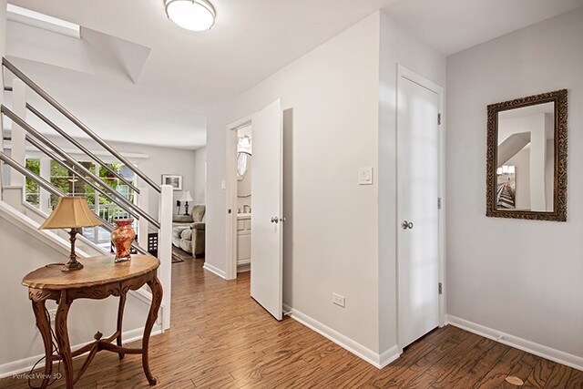 Foto del edificio - 114 Willow Creek Ln