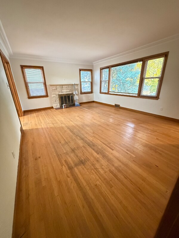 Foto del edificio - 2143 Marshall Ave