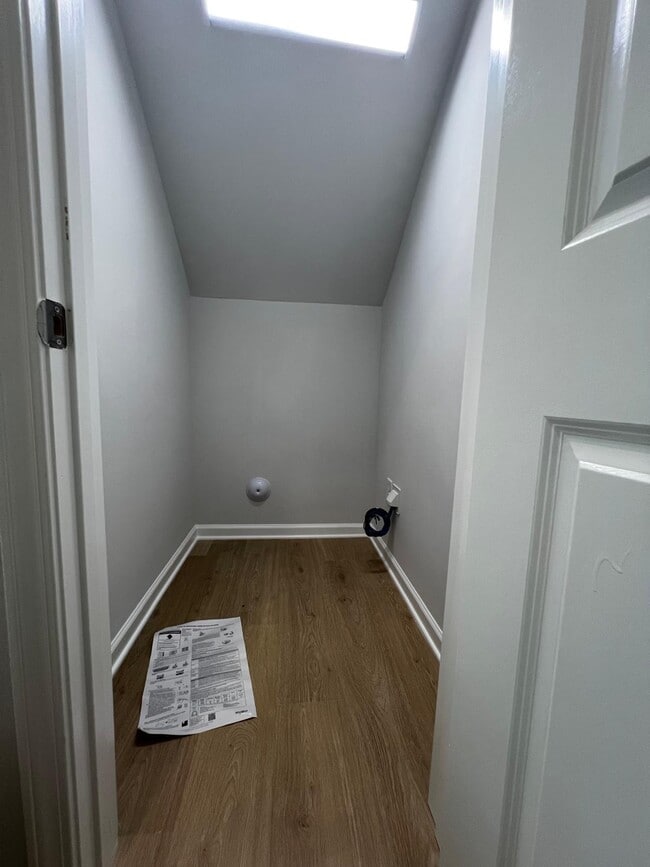 Foto del edificio - 168 Kobus Ct