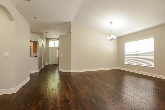 Foto del edificio - 31422 Wrencrest Dr