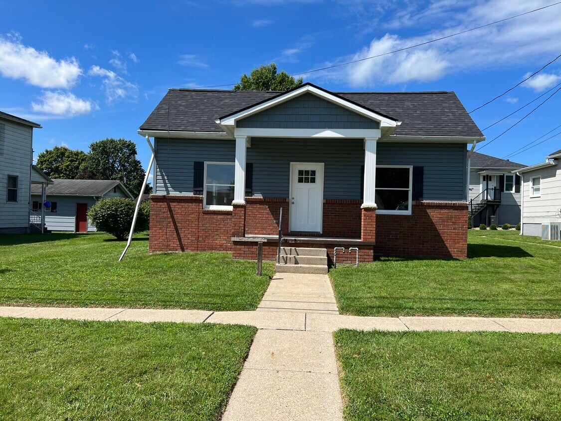 307 Roane Ave, Clarksburg, WV 26301 House Rental in Clarksburg, WV