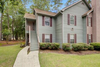 Building Photo - 7945 Parklane Ct