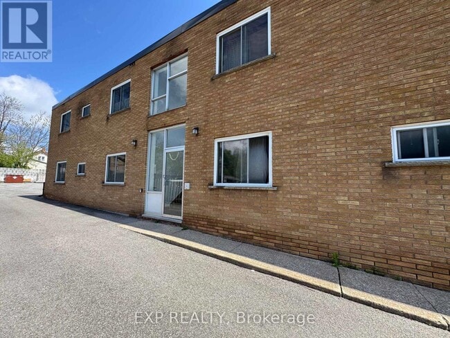 Photo du bâtiment - 6049-6049 Culp St