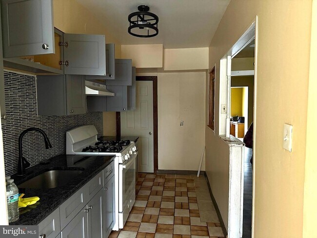 Foto del edificio - 2553 Carroll St