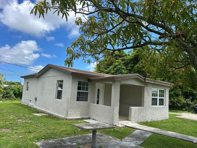 Foto del edificio - 22115 SW 115th Ave