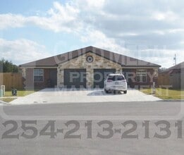 Building Photo - 1104 Grace Point Dr