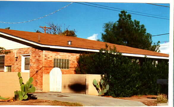 Foto principal - 3261 E Edison St
